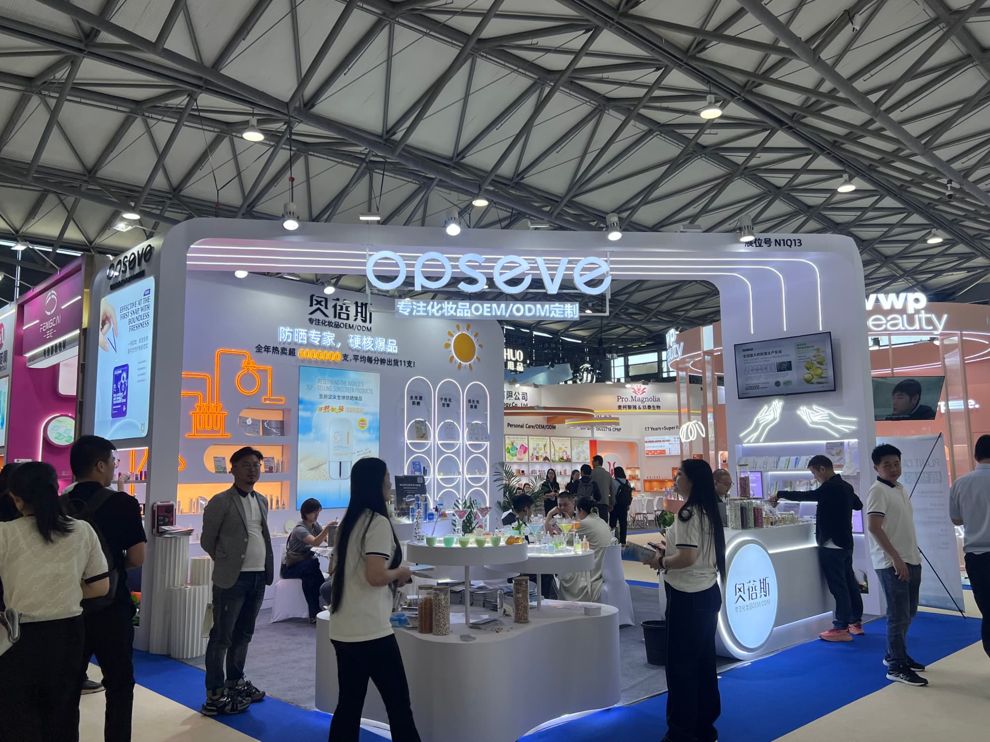 廣州本地工廠直做，美博會(huì)展臺(tái)設(shè)計(jì)搭建一站式落地